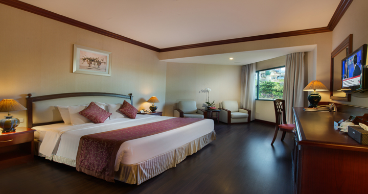 Halong Plaza Hotel, 8 Halong Road, Bai Chay Ward, Halong City, Vietnam